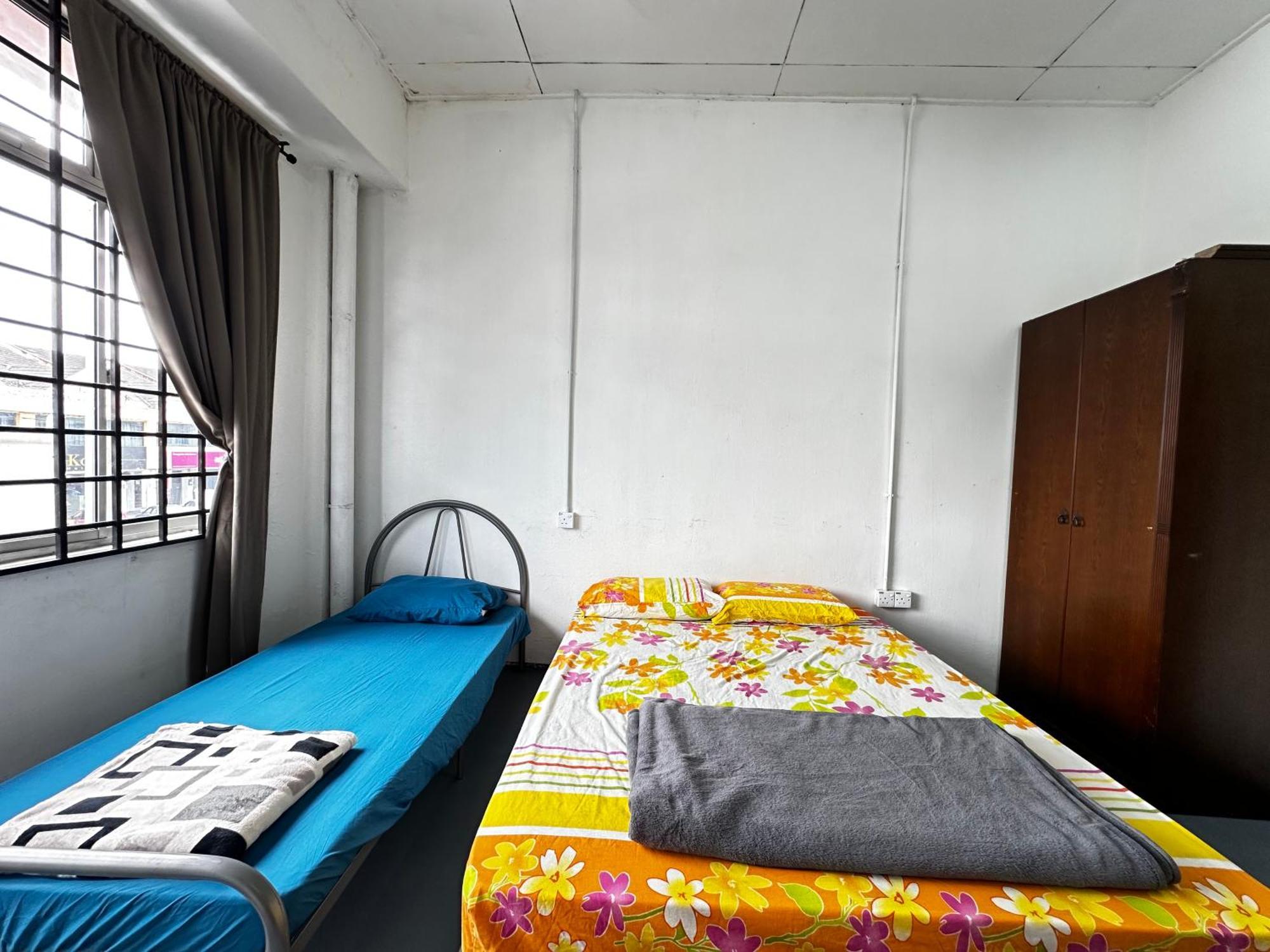 Jiaxin Dormitory - Puteri Wangsa 家馨旅舍 أولو تيرام المظهر الخارجي الصورة