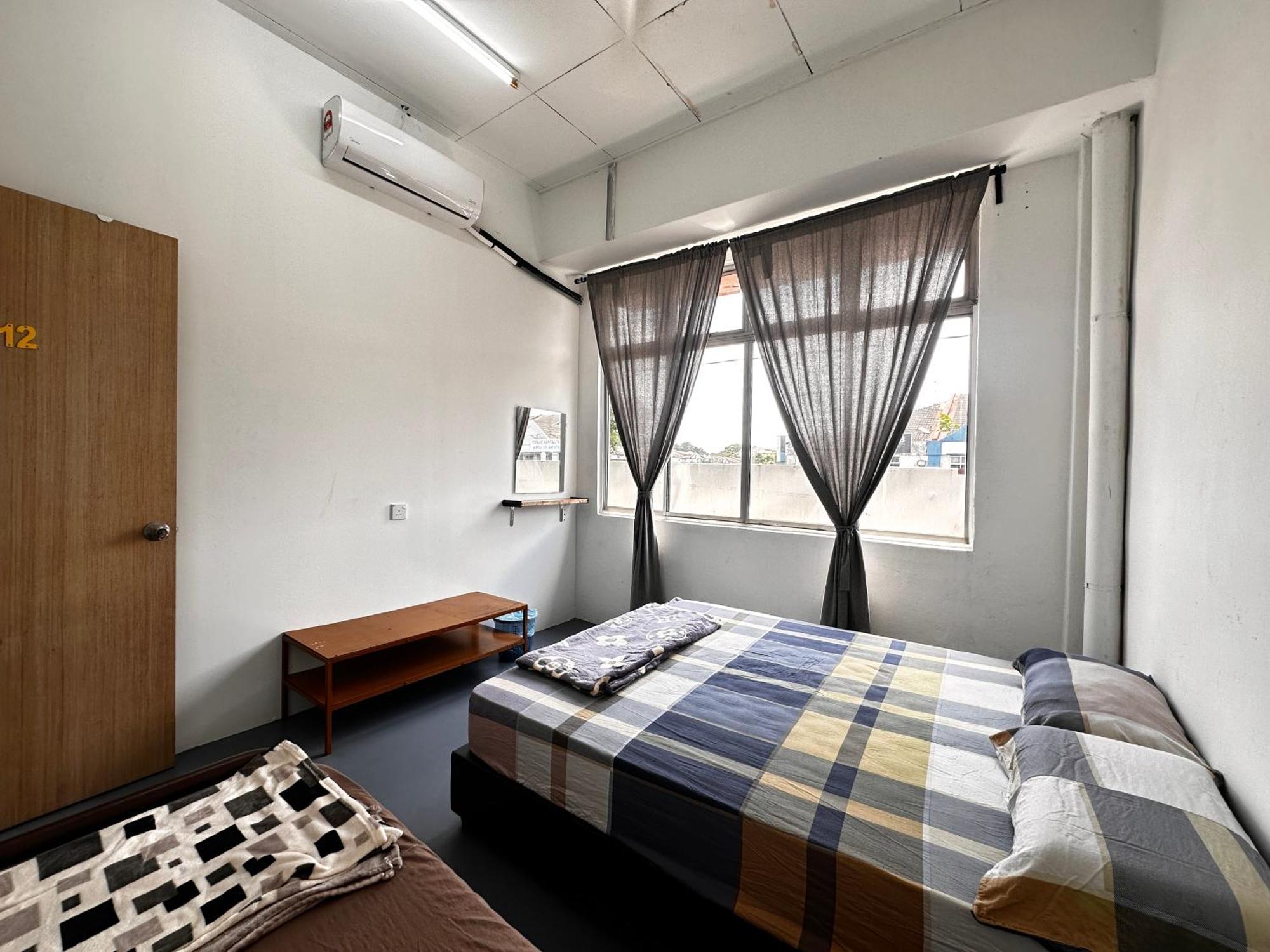 Jiaxin Dormitory - Puteri Wangsa 家馨旅舍 أولو تيرام المظهر الخارجي الصورة