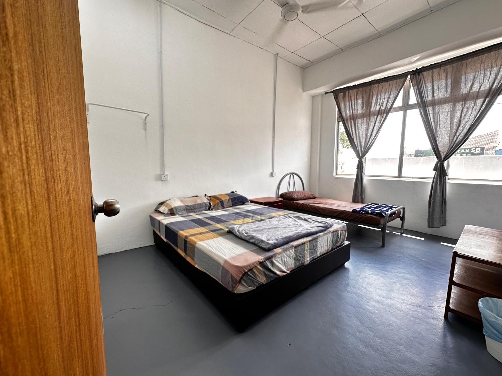 Jiaxin Dormitory - Puteri Wangsa 家馨旅舍 أولو تيرام المظهر الخارجي الصورة